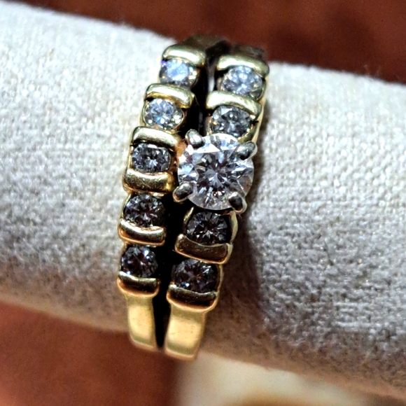 14k solid gold diamond wedding set size 5 appraisal $2490.00brilliant quality